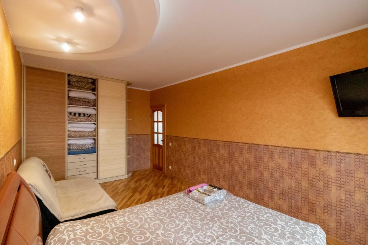 Kvartirkoff Na Ozernaya 8 Kiew Exterior foto