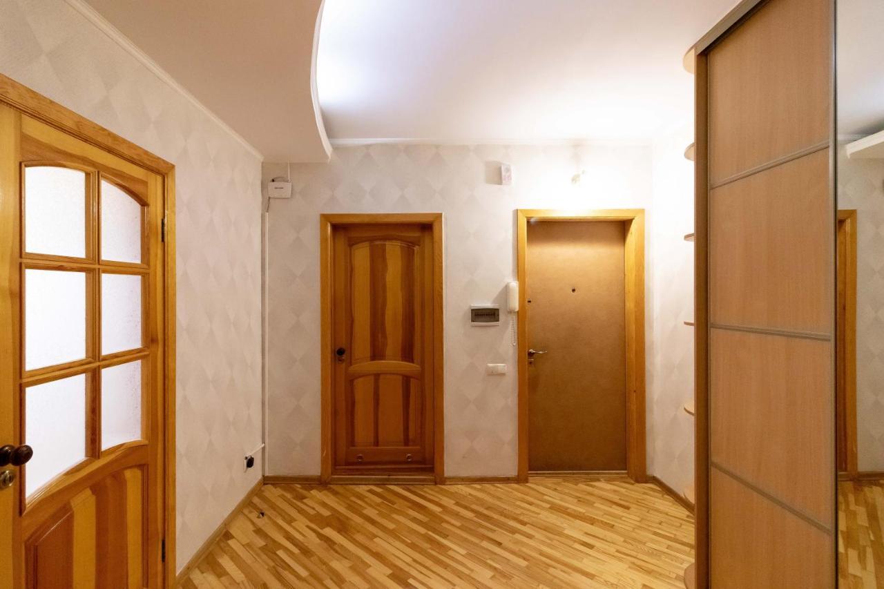 Kvartirkoff Na Ozernaya 8 Kiew Exterior foto